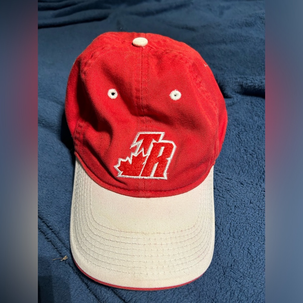 NBA Toronto Raptors red mens unisex one size licensed baseball cap used Reebok